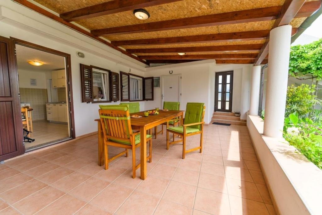 Apartments By The Sea Nerezine, Losinj - 7963 Exterior photo
