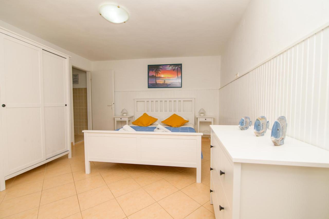 Apartments By The Sea Nerezine, Losinj - 7963 Exterior photo
